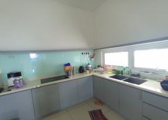 Orchard Ville Condominium Kitchen