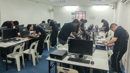 ITPA SKM Level 3 students completing a final assessment